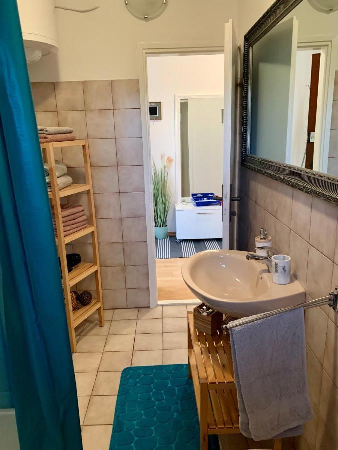Apartments Beata Марина Екстериор снимка