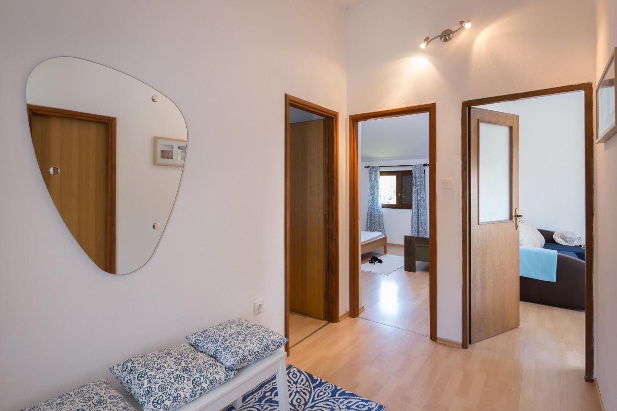 Apartments Beata Марина Стая снимка
